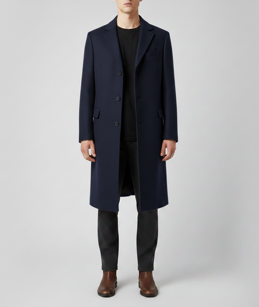 Elegant slim-fitting wool coat for men