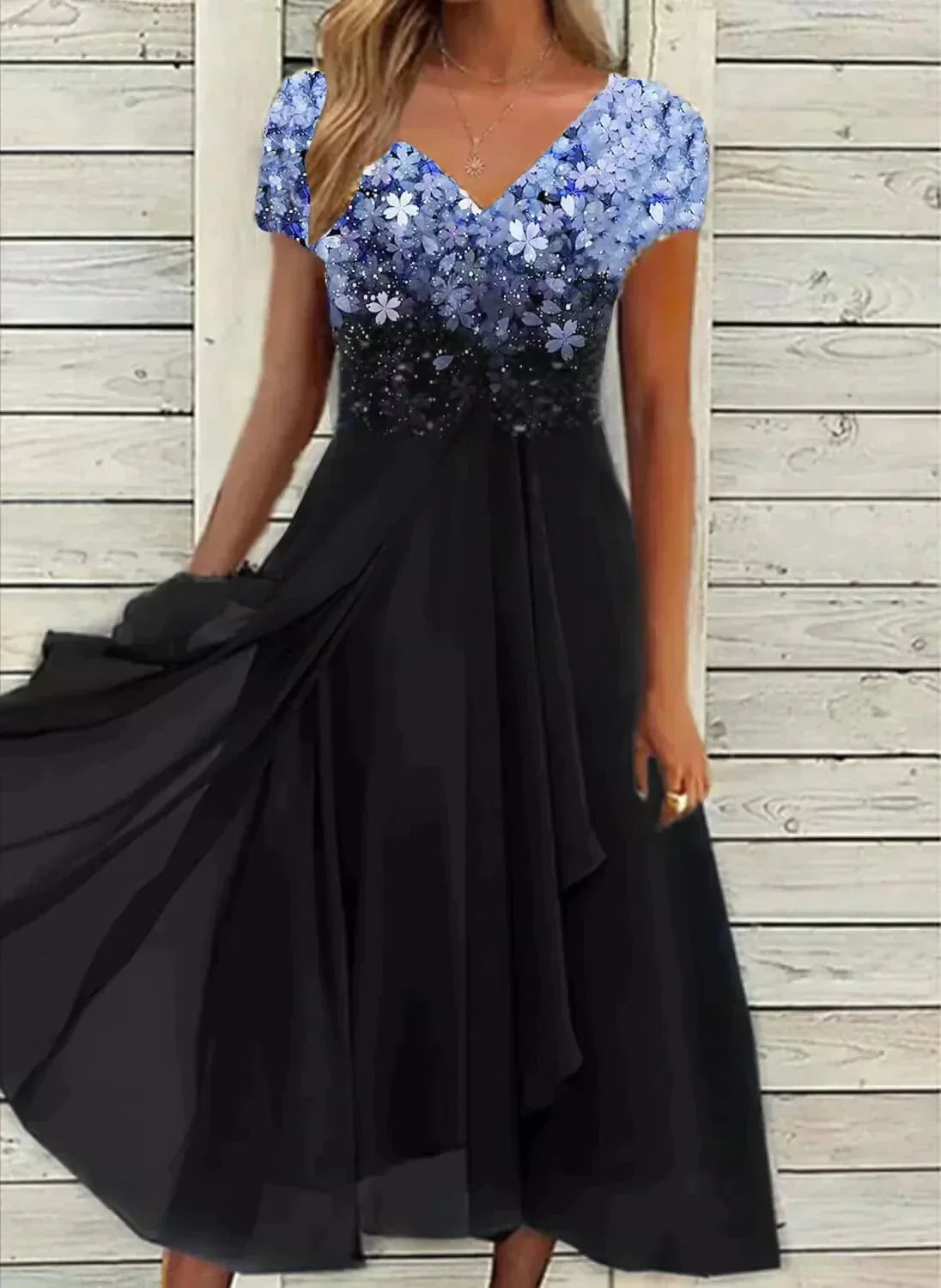 Abendkleid mit Blumenmuster